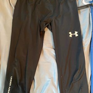 Youth Large Under Armor Leggings